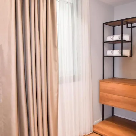 Szálloda 313 Center 4*