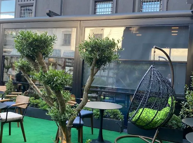 313 Center 酒店 4*