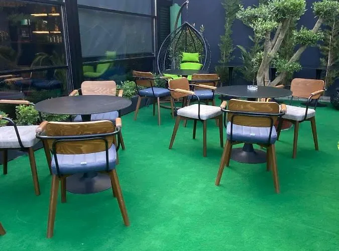 313 Center 4* Tirana