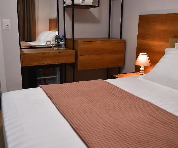 313 Center Hotel Tirana