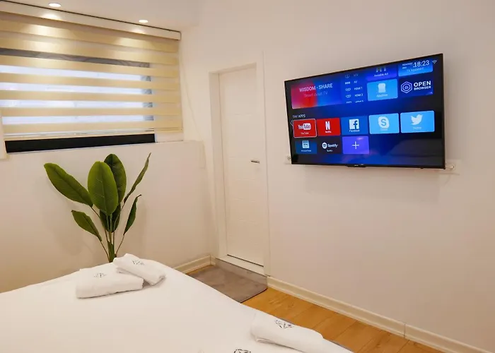 313 Center Hotel Tirana