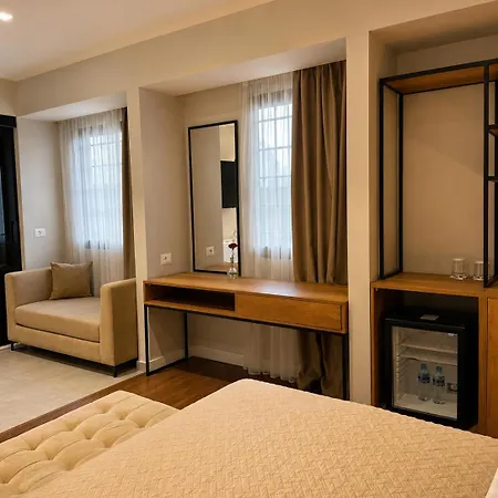 313 Center Hotel Tirana
