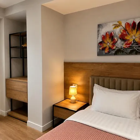 313 Center 4* Tirana